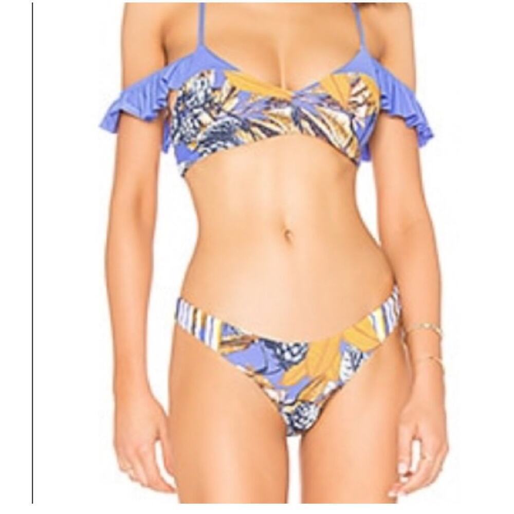 Maaji 3 pieces reversible swim size XS/S tops medium bottoms bikini